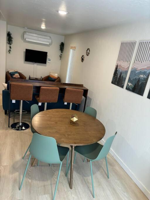 Karkens Container Home Salmon Dış mekan fotoğraf